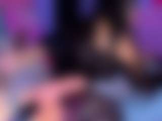 Live cam show with Shantall - Brown Eyes on livesuperchat.net