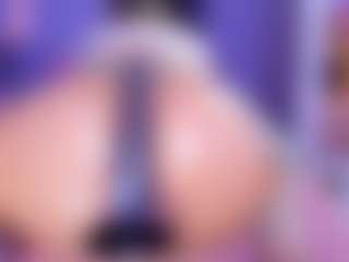 Live cam show with Shantall - Lovense on crypto-cams