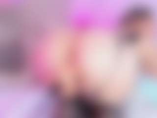 Live cam show with Shantall - Latina Toys on CamwithHer