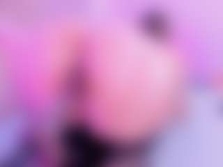 Live cam show with Shantall - Flirt Young Adult on Camsoda