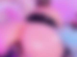 Live cam show with Shantall - Shaved Pussy on AdultVida.com