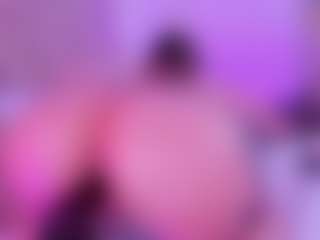 Live cam show with Shantall - Fuck Machine on Camsoda