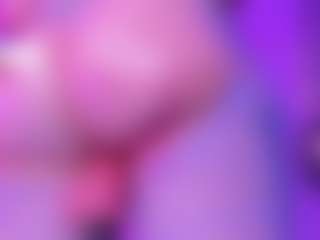 Live cam show with Shantall - Striptease on Camsoda