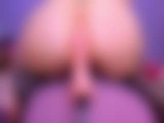 Shantalljones's Live Sex Cam Show