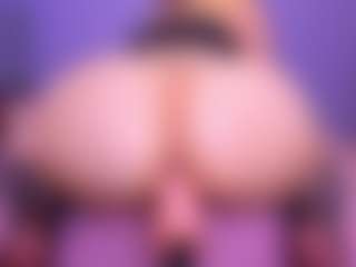 Live cam show with Shantalljones - Athletic Lush on livesexfox.com