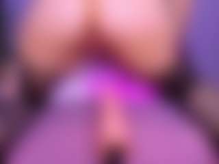 Live cam show with Shantalljones - Big Tits Latina on Camsoda