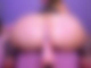 Shantalljones's Live Sex Cam Show