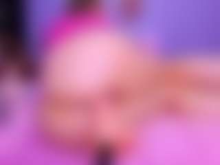 Shantalljones's Live Sex Cam Show