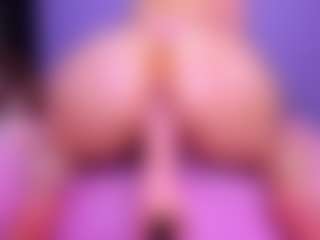 Shantalljones's Live Sex Cam Show