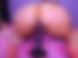 Shantalljones's Live Sex Cam Show