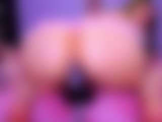 Shantalljones's Live Sex Cam Show