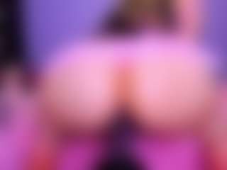Shantalljones's Live Sex Cam Show