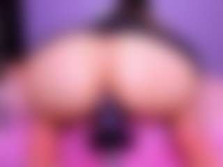 Shantalljones's Live Sex Cam Show