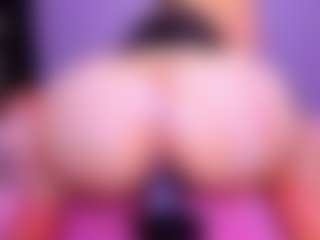 Shantalljones's Live Sex Cam Show