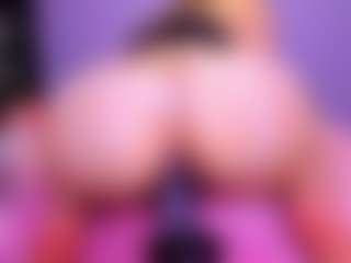 Shantalljones's Live Sex Cam Show