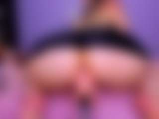 Shantalljones's Live Sex Cam Show