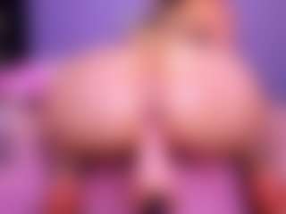 Shantalljones's Live Sex Cam Show