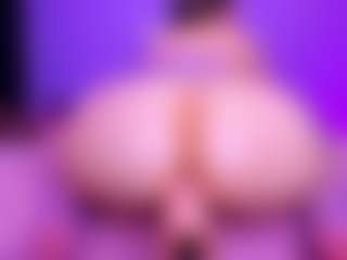 Shantalljones's Live Sex Cam Show
