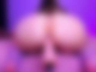 Shantalljones's Live Sex Cam Show
