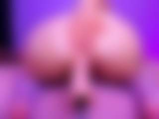 Shantalljones's Live Sex Cam Show