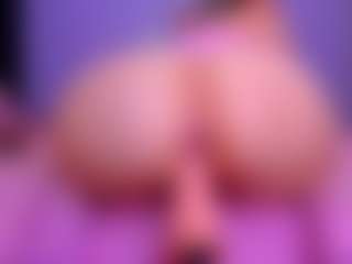 Shantalljones's Live Sex Cam Show