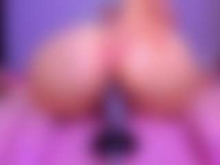 Shantalljones's Live Sex Cam Show