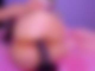Shantalljones's Live Sex Cam Show