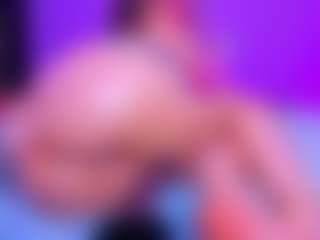 Shantalljones's Live Sex Cam Show