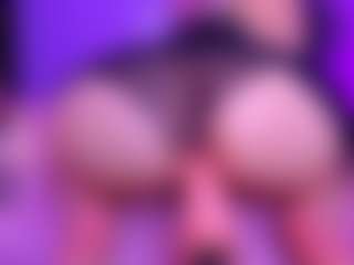 Shantalljones's Live Sex Cam Show