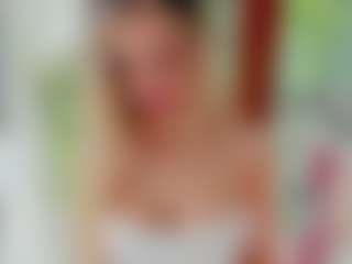 sassyt33n's Live Sex Cam Show