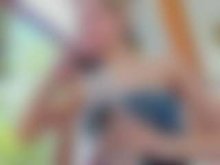 sassyt33n's Live Sex Cam Show