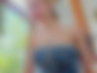 sassyt33n's Live Sex Cam Show