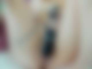sassyt33n's Live Sex Cam Show