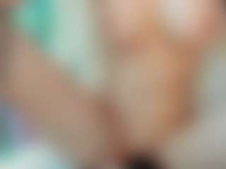 sassyt33n's Live Sex Cam Show
