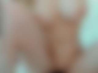 sassyt33n's Live Sex Cam Show