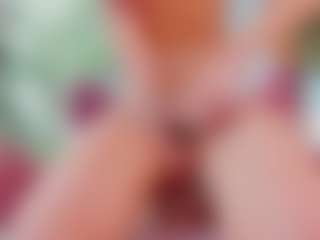 sassyt33n's Live Sex Cam Show