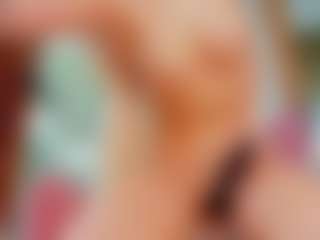 sassyt33n's Live Sex Cam Show