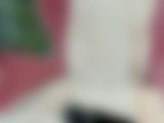 sassyt33n's Live Sex Cam Show