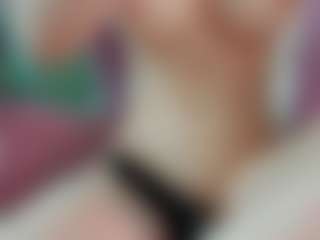 sassyt33n's Live Sex Cam Show