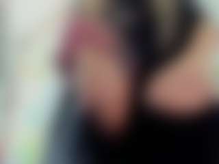 sassyt33n's Live Sex Cam Show
