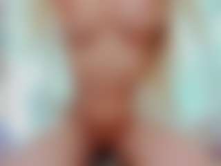 sassyt33n's Live Sex Cam Show