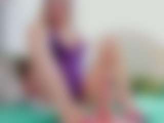 sassyt33n's Live Sex Cam Show