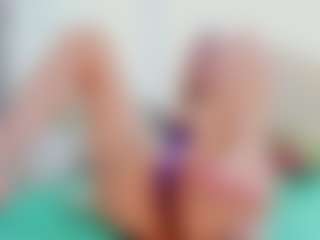 sassyt33n's Live Sex Cam Show