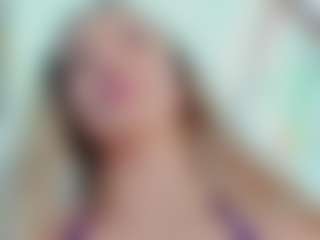 sassyt33n's Live Sex Cam Show