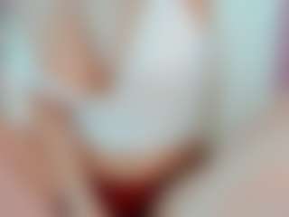 sassyt33n's Live Sex Cam Show