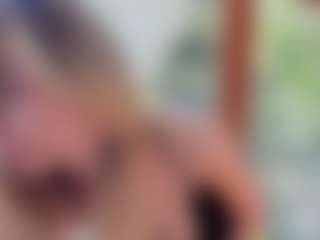 sassyt33n's Live Sex Cam Show