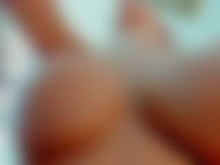 sassyt33n's Live Sex Cam Show