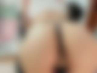 sassyt33n's Live Sex Cam Show