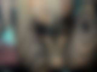 Live cam show with sassyt33n - Living Room on liverealitysex.com