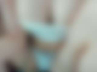 sassyt33n's Live Sex Cam Show